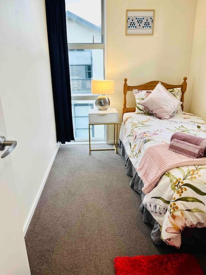 City Fringe Private Room - Your Urban Escape! Christchurch Exteriör bild